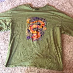 Large green dragon t shirt
